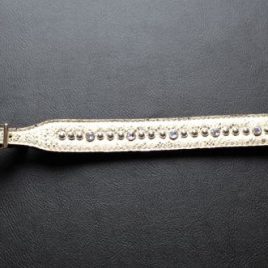 Cream Metallic Wither Strap